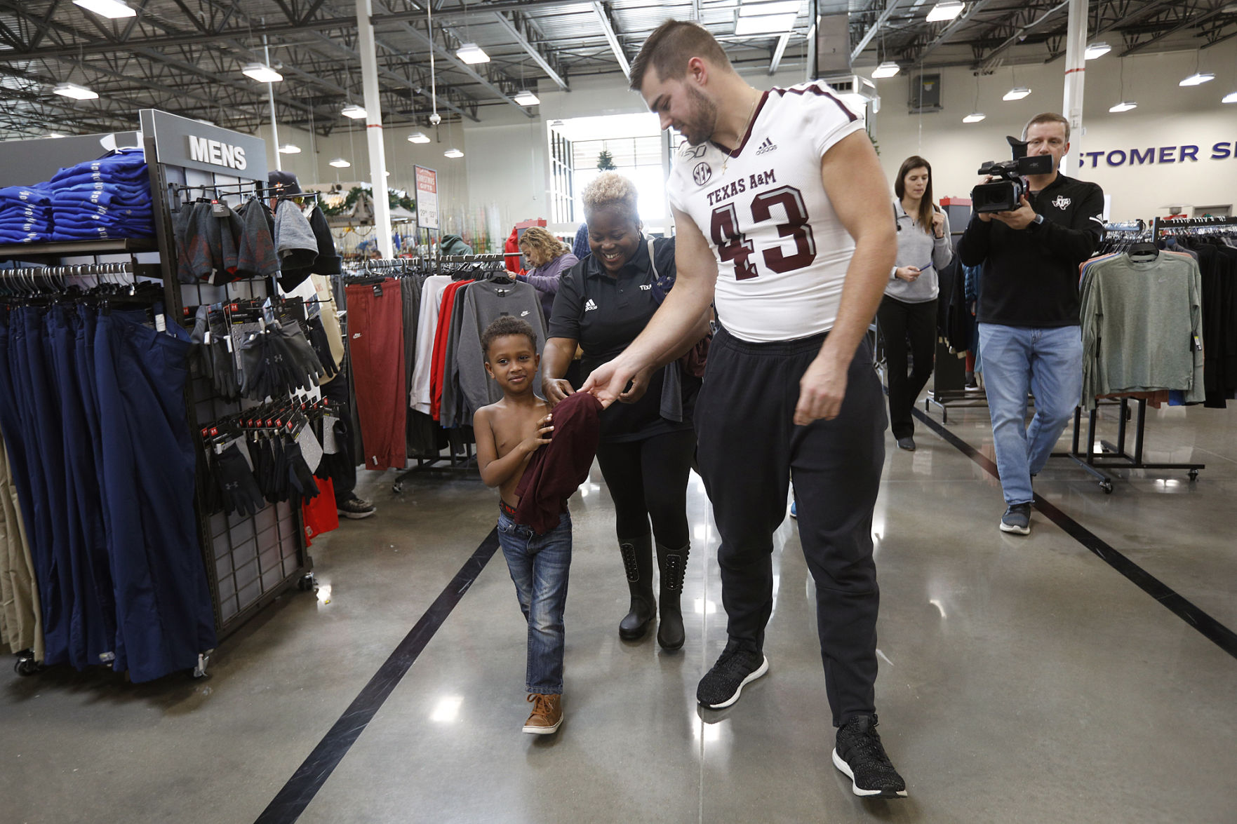 Texas Bowl shopping spree